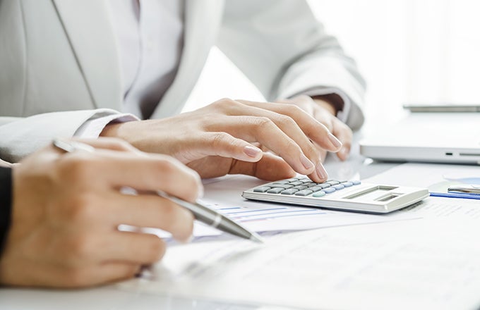 Certified Financial Planner (CFP) salary | Investopedia